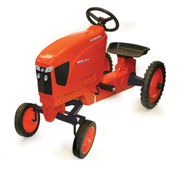 M5-111 Pedal Tractor